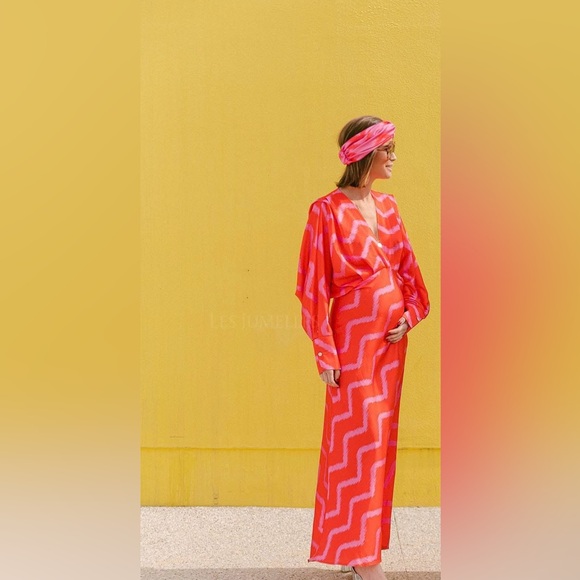 Les Jumelles Antwerp Toby Vibrant Red Zigzag Long Sleeve Dress Size T2/Medium - Picture 2 of 8